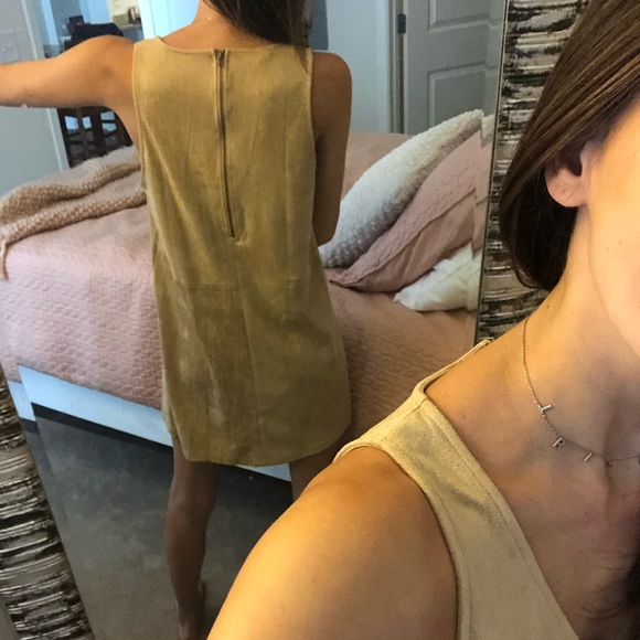 Tan suede dress - Picture 2 of 2